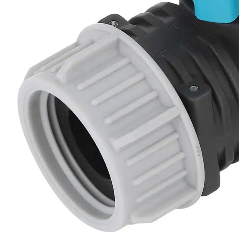 G3/4" Hot Water Pressure Reducing Valve: close-up of a hose connector.