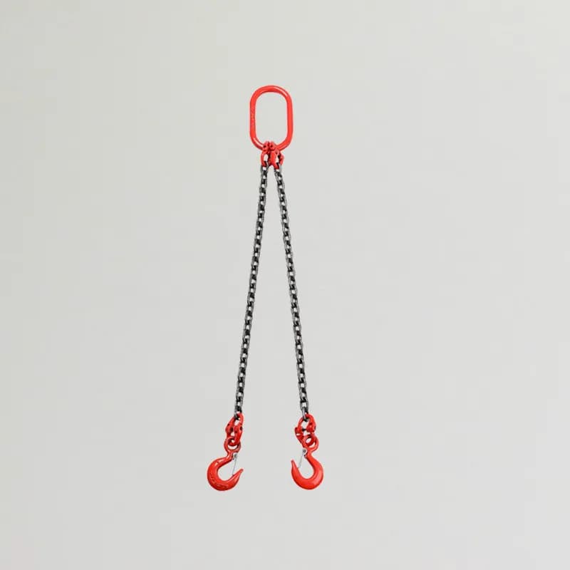 2-Ton manual chain hoist with forged steel hook, showing the durable lifting chain and ergonomic hand puller for industrial material handling.