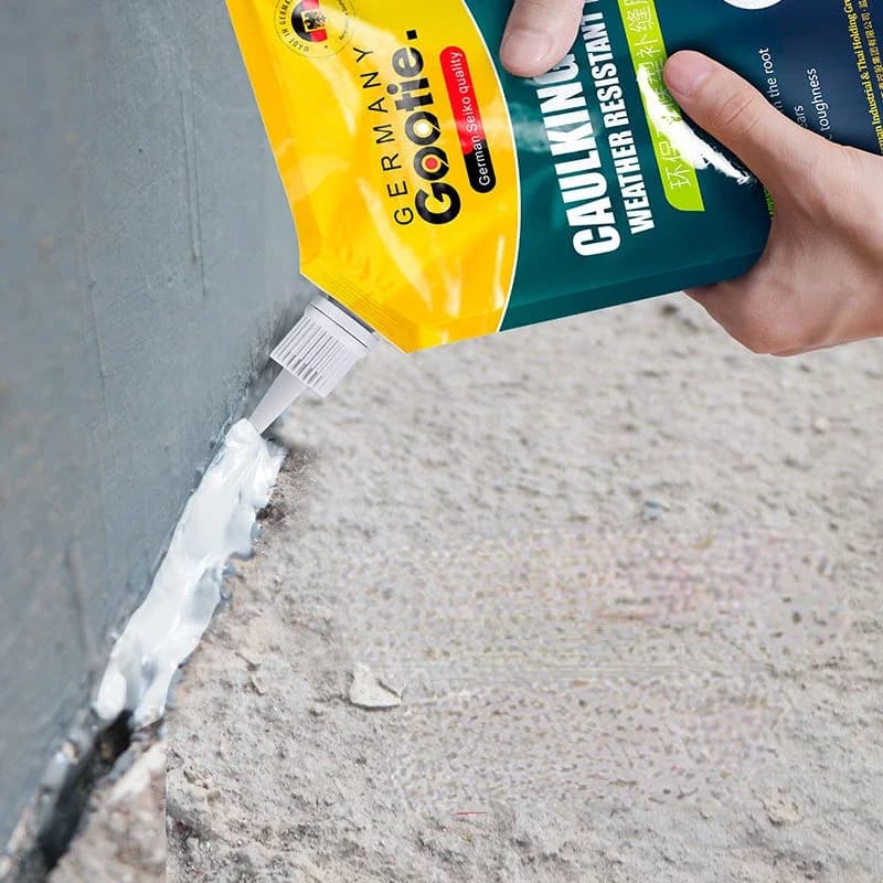 Intumescent Sealant & Caulk | Waterproof Roof Repair | Durable Leak Plugging Solution - Thumbnail 5