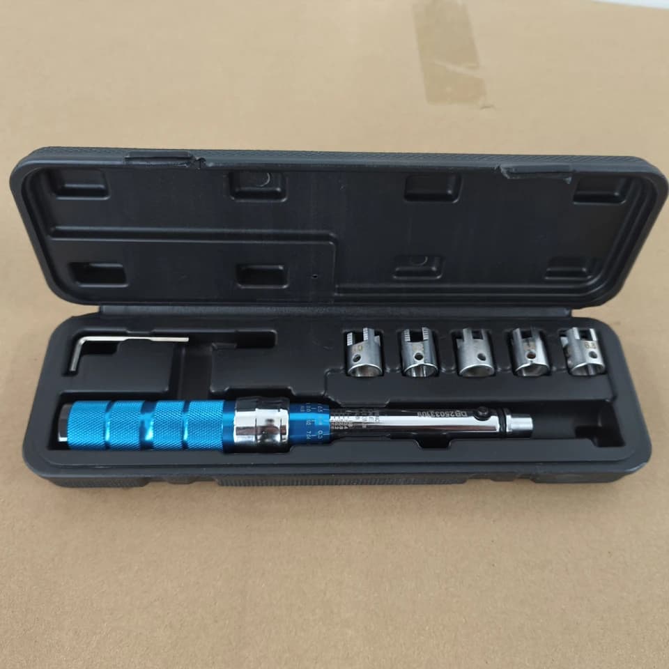 Spoke Torque Wrench Set 2-10 Nm | Precise Spoke Tightening Tool | For Motorcycle - Thumbnail 2