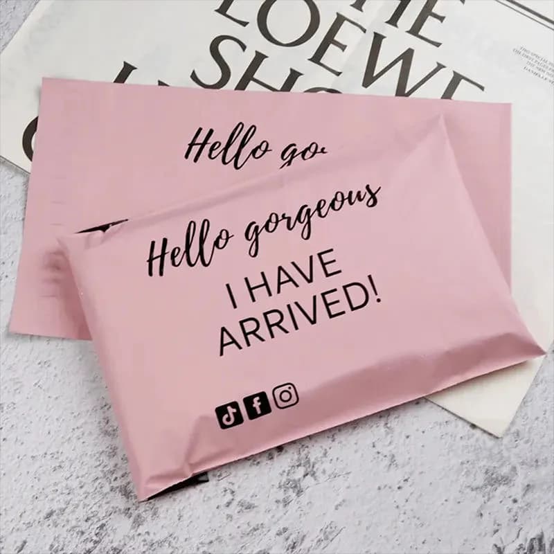 Plastic Mailing Bags | Custom Logo Self-Seal | Personalised Packaging - Thumbnail 4