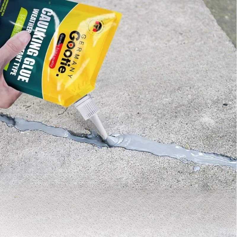 Intumescent Sealant & Caulk | Waterproof Roof Repair | Durable Leak Plugging Solution - Thumbnail 3