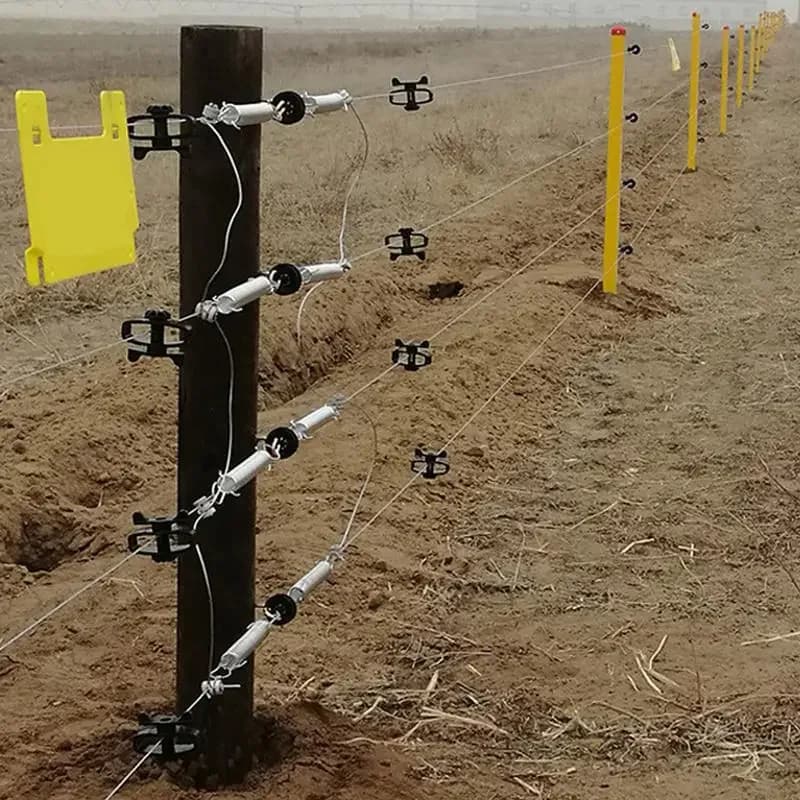 Electric Fence Insulators | Offset Ring Screw-in | Timber Post Tape & Wire - Thumbnail 2