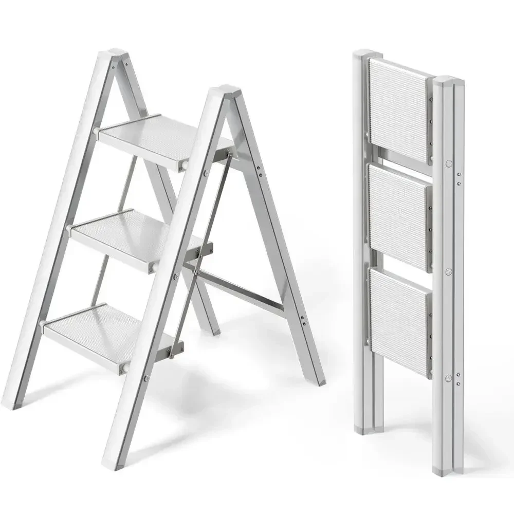 A 3/4 step folding aluminum ladder with wide rungs, non-slip feet, portable lightweight design supporting 150kg capacity.