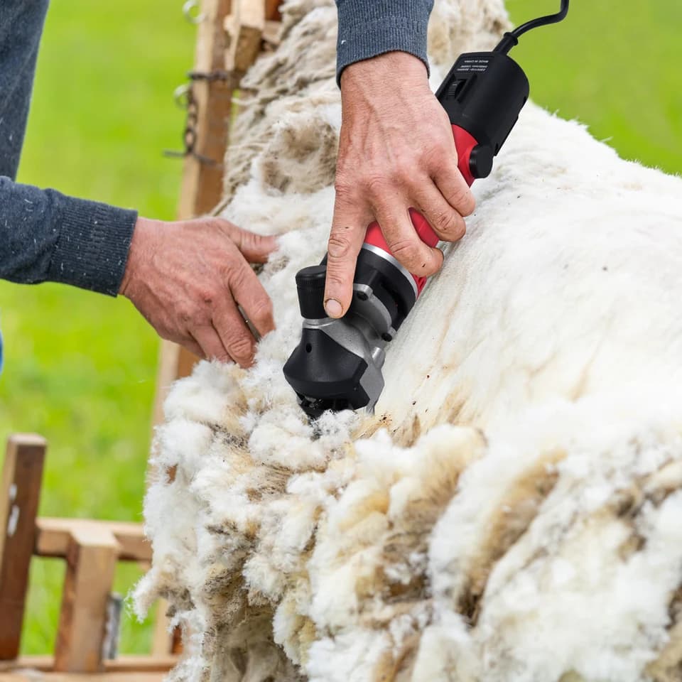Sheep Shears | 1450W 6-Speed Motor | Heavy Duty Farm Clippers - Thumbnail 4