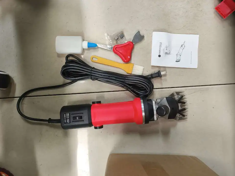 Sheep Shears | 1450W 6-Speed Motor | Heavy Duty Farm Clippers - Thumbnail 3