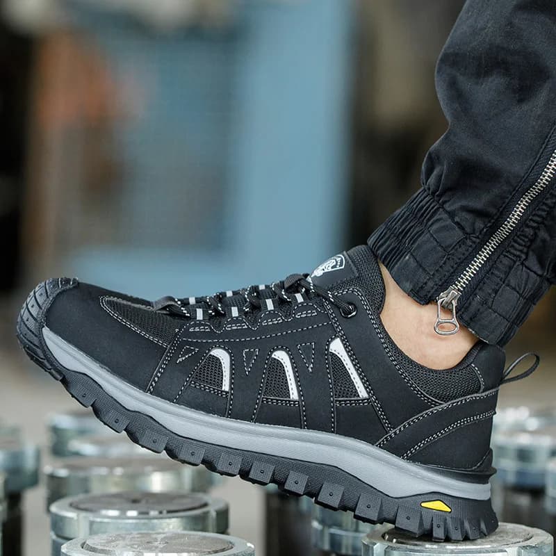 Steel Toe Safety Shoes Men | Lightweight Work Boots | Slip-Resistant Trainers - Thumbnail 4