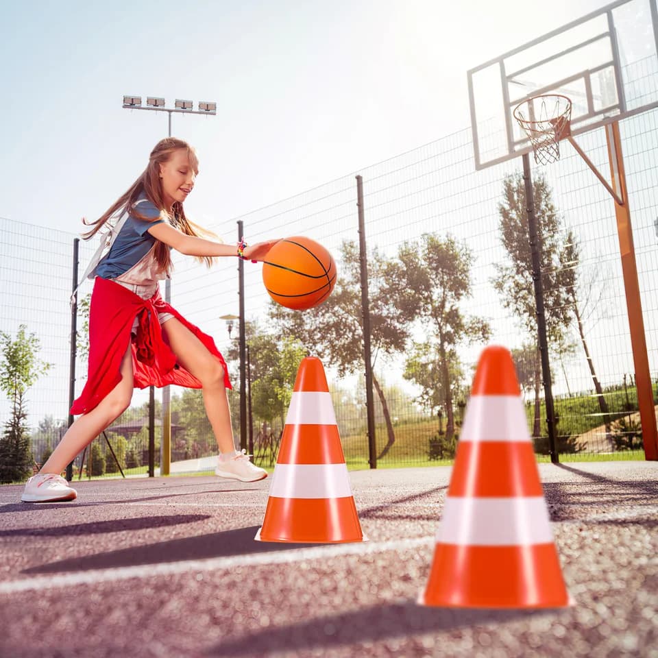 6x Road Traffic Cone Set | Reflective & Durable | Portable Safety Barrier - Thumbnail 2