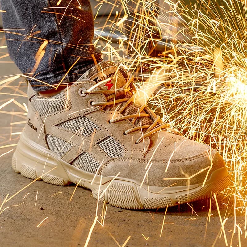 Insulated Safety Wellington Boots | 10KV Electrician Protection | Puncture-Proof Workwear - Thumbnail 3