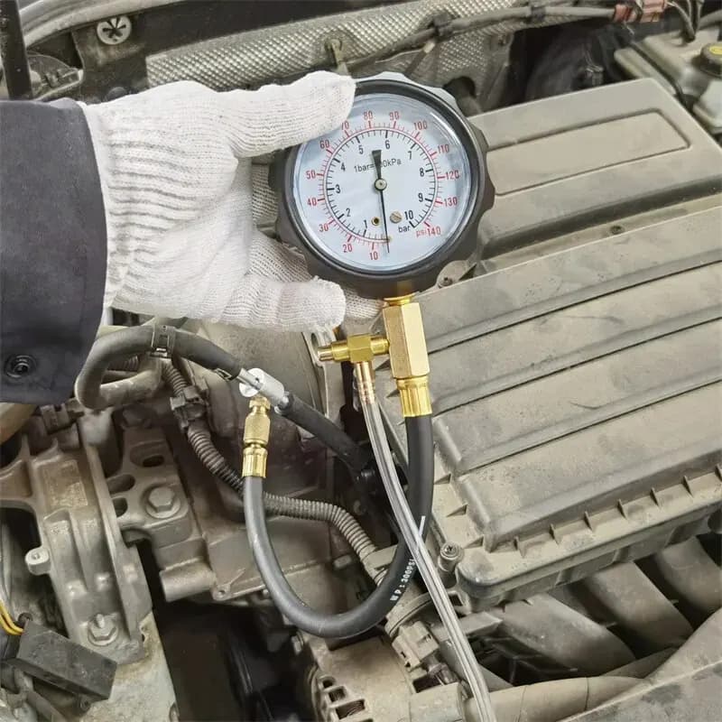 Pressure Gauge Tester Kit | 140PSI Injector Pump Tool | Automotive Gas - Thumbnail 2