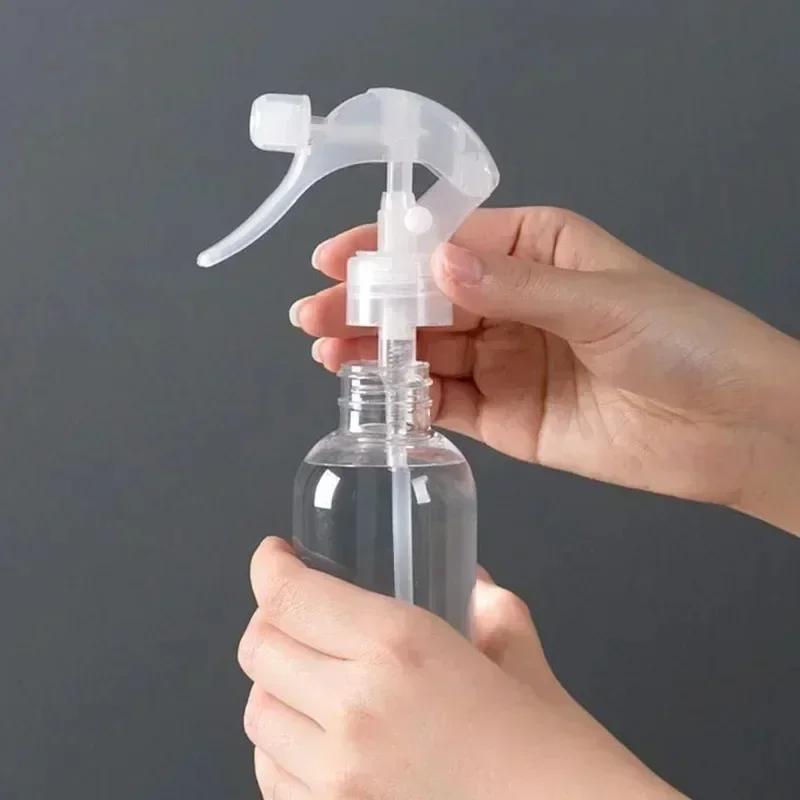 Empty Spray Bottles 200ml | Fine Mist Atomiser | Hair, Plant & Cleaning - Thumbnail 2