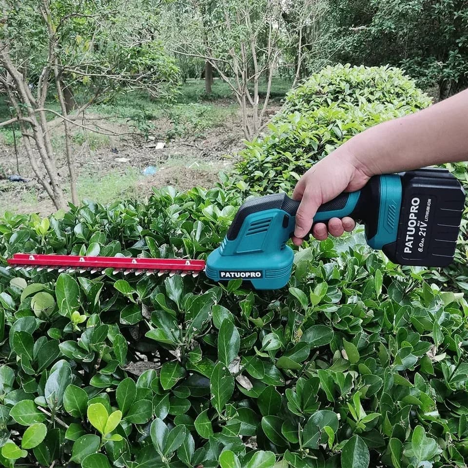 2-in-1 Cordless Hedge Trimmer & Grass Shear | 21V Handheld | For Makita 18V Battery - Thumbnail 6