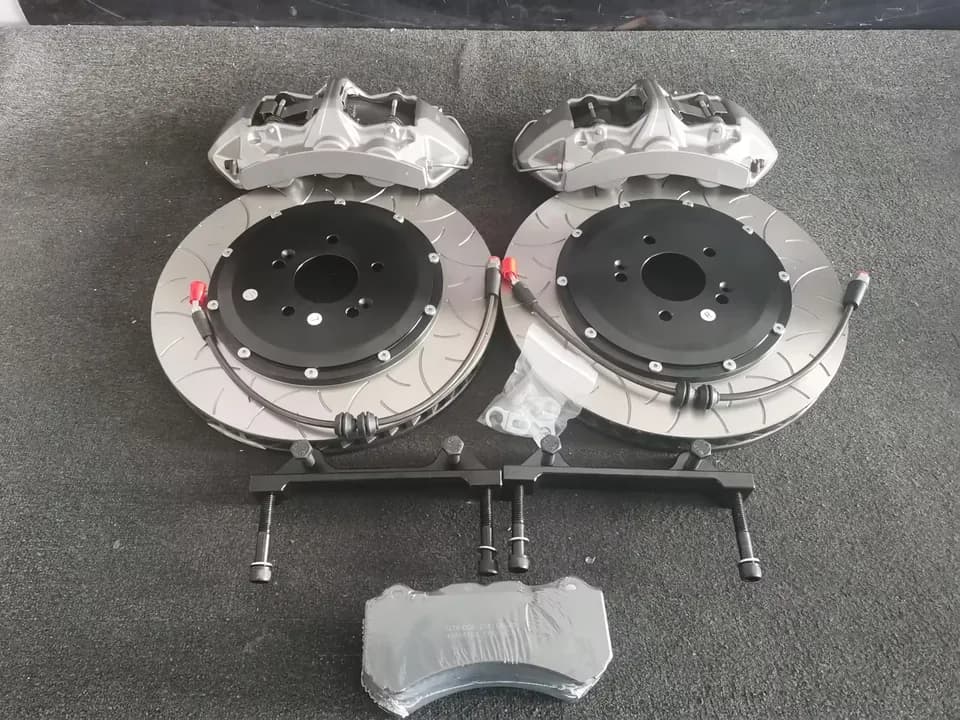 Brake Pads and Rotors | 6-Piston Caliper Kit | For Mercedes W639 - Thumbnail 3