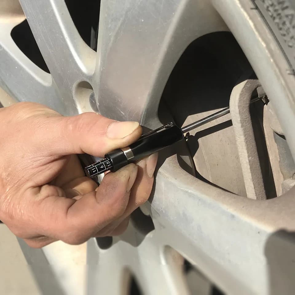 Pads and Rotors Wear Gauge | Inspection Pen Ruler | 6mm Thickness - Thumbnail 4