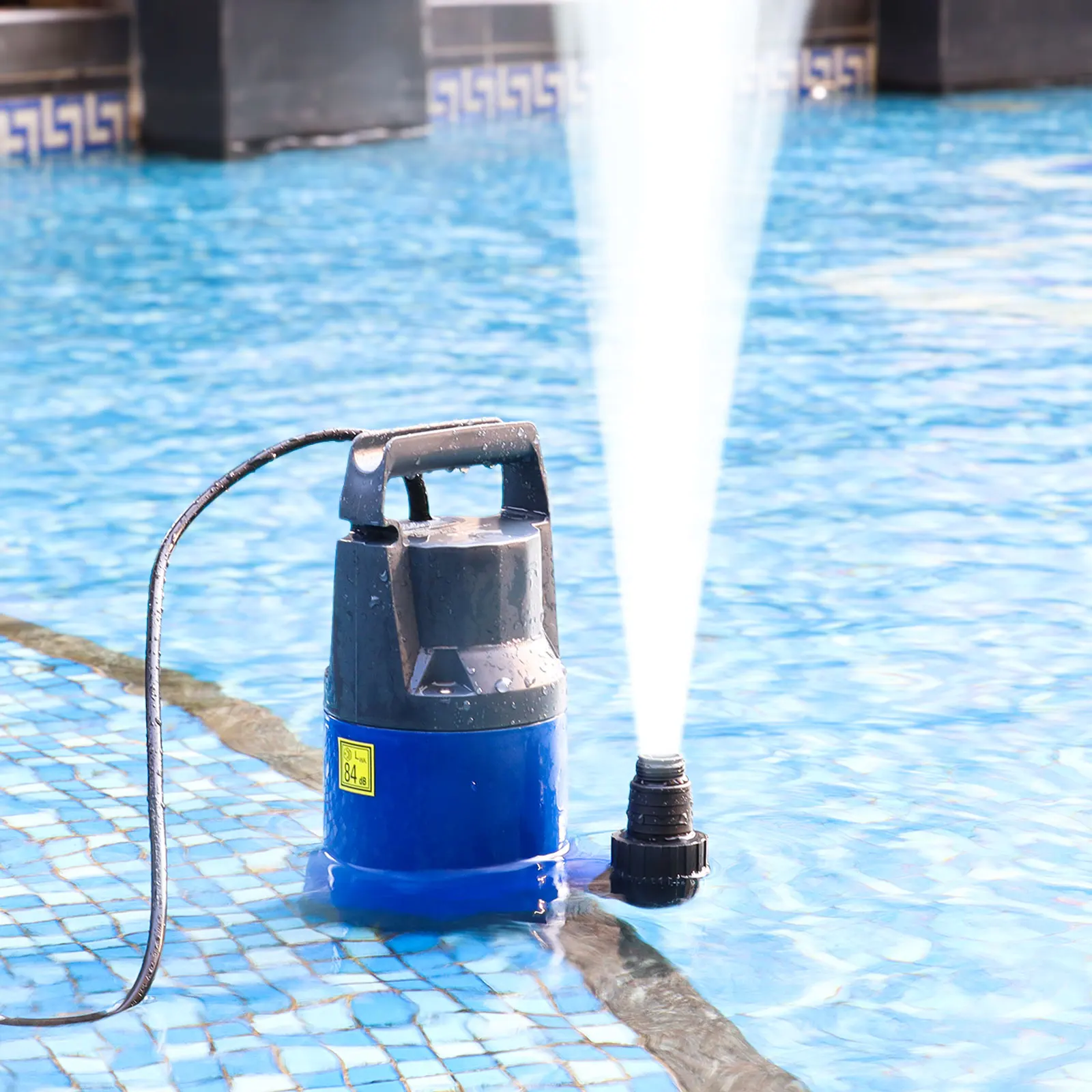 4500GPH 1HP Submersible Sump Pump | Portable Clean/Dirty Water Transfer | For Pool, Basement, Hot Tubs - Thumbnail 3