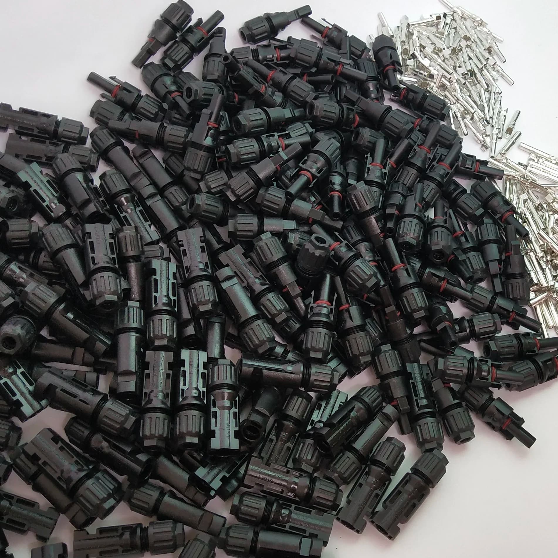 Solar Panel Connector Kit | 1000VDC 30A | 2.5/4/6mm² PV Cable | Weatherproof Branch Connectors - Thumbnail 3