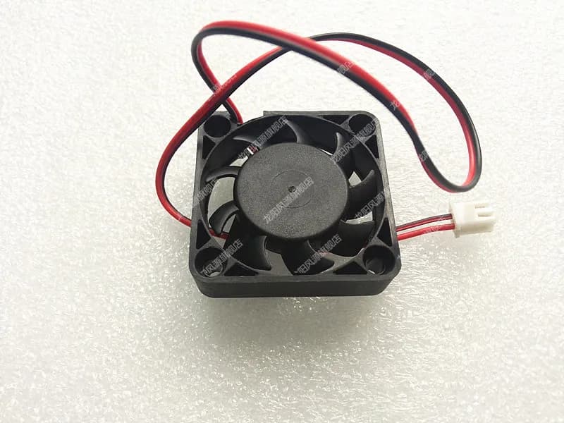40mm x 10mm Cooling Fan | 5V/12V/24V DC | 2-Pin & 3-Pin for GPU & Chipset Thermal Management - Thumbnail 5