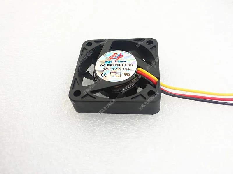 40mm x 10mm Cooling Fan | 5V/12V/24V DC | 2-Pin & 3-Pin for GPU & Chipset Thermal Management - Thumbnail 4