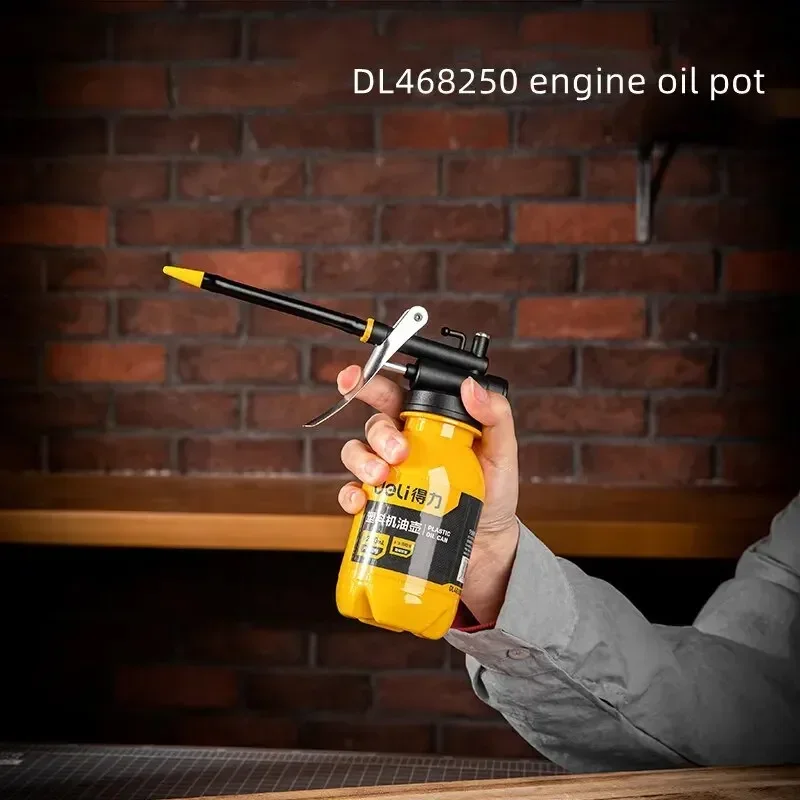 High-Pressure Oil Can | 500ml Capacity | Precision Long Nozzle & Thumb Pump for Machine Lubrication - Thumbnail 5
