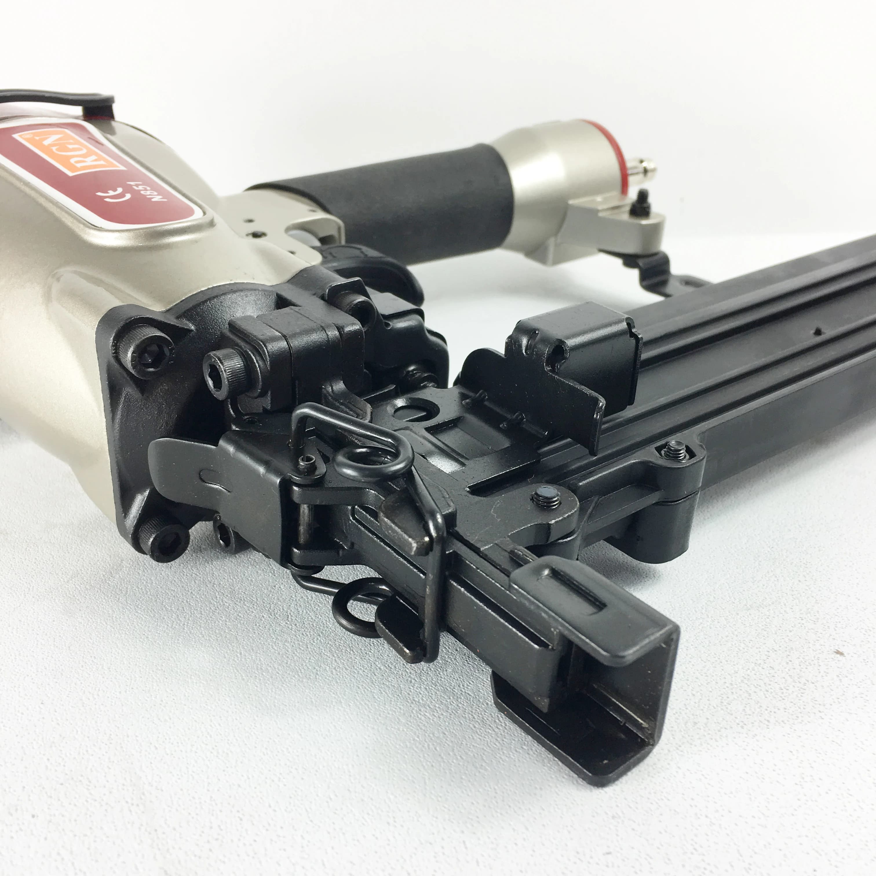 Wire Pneumatic Stapler Gun | 7/16 Inch Industrial Fastening | N851 Model for Construction - Thumbnail 5