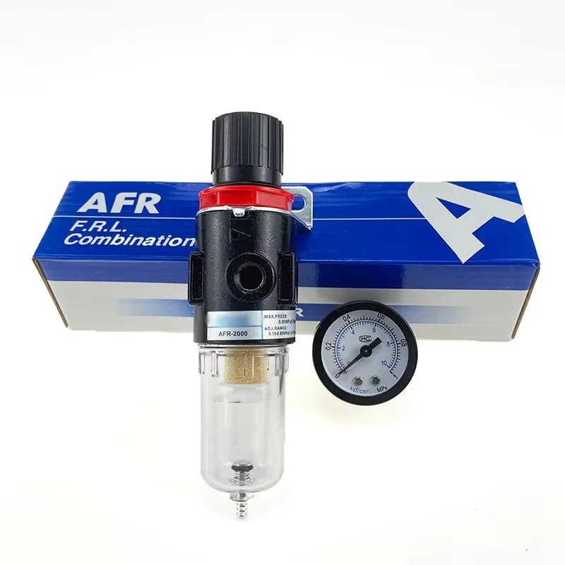 Professional Air Compressor Filter | 1/4 NPT Moisture & Oil Separator with Pressure Regulator - Thumbnail 3