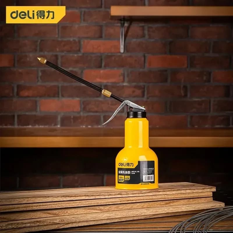 High-Pressure Oil Can | 500ml Capacity | Precision Long Nozzle & Thumb Pump for Machine Lubrication - Thumbnail 6