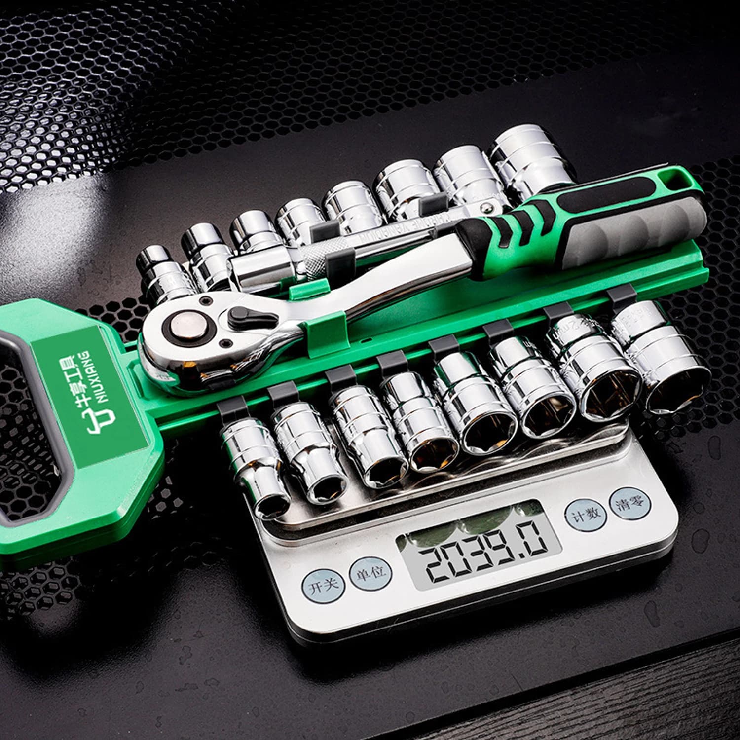 1/4-Inch Drive Ratchet Wrench | Precision-Grade Chrome Vanadium Steel | Compact Socket Set - Thumbnail 4