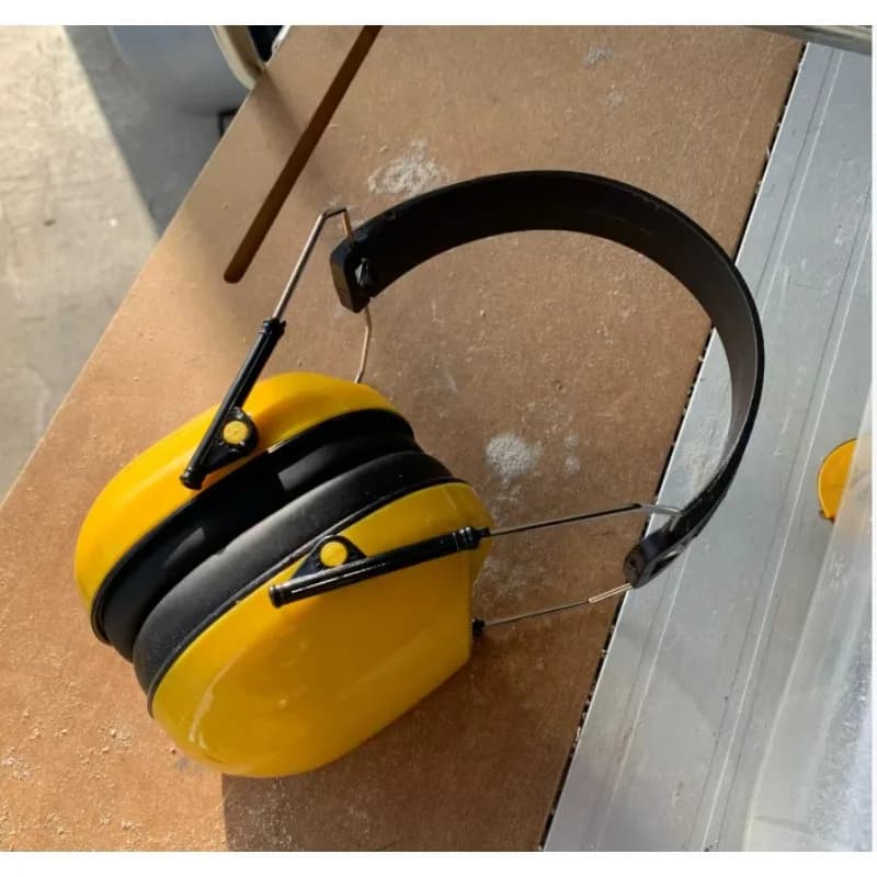 Ear Defenders | Head-Mounted Noise Reduction | Workshop Safety - Thumbnail 6