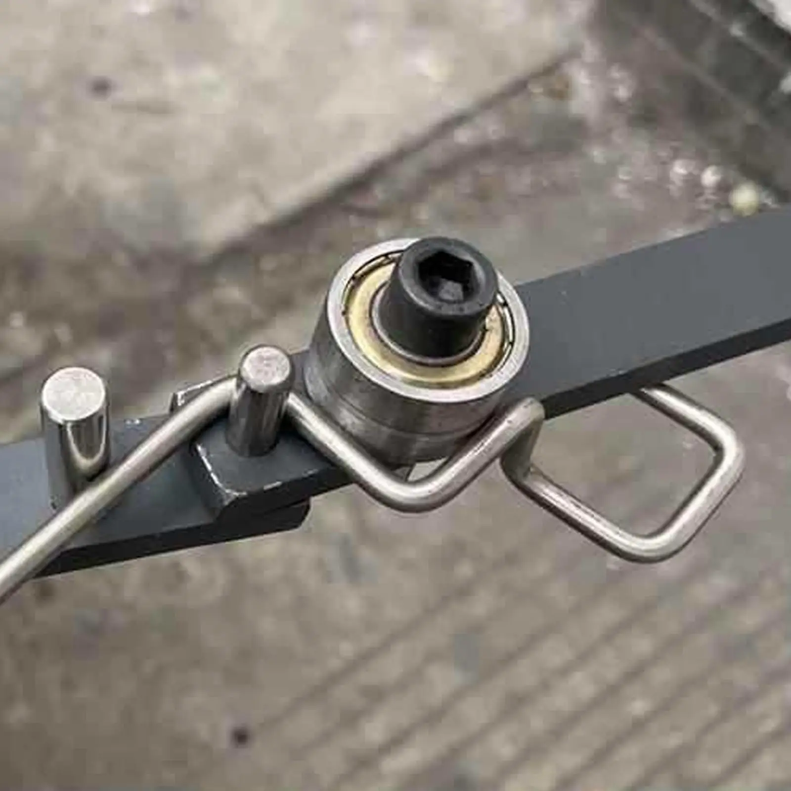 Manual Rebar Bender | Heavy-Duty Steel Bending Tool for 2-8mm Rods & Wire - Thumbnail 6
