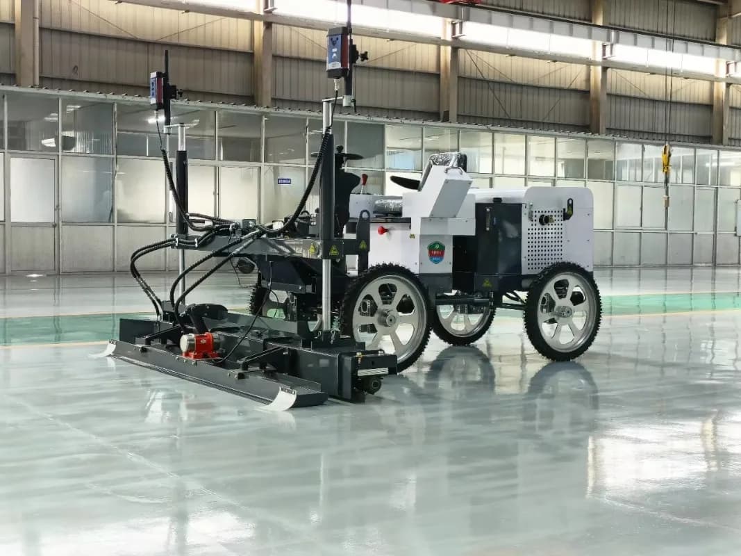 Concrete Laser Screed Machine | Engine-Powered for High-Precision Road & Floor Leveling - Thumbnail 4