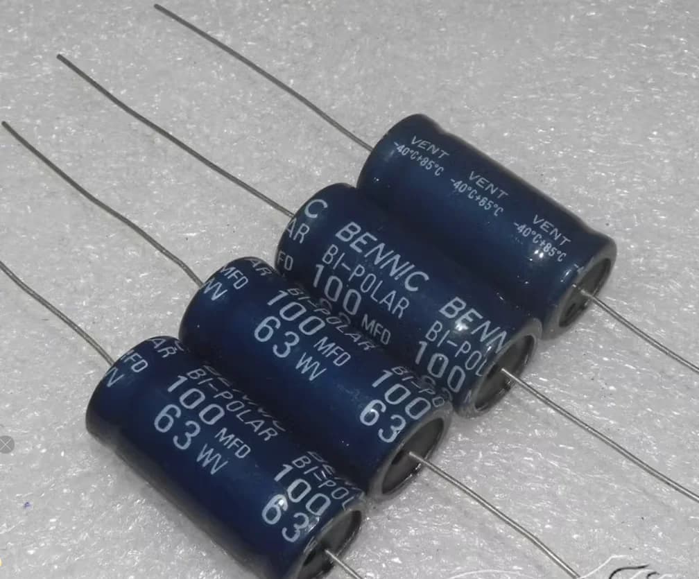 Professional-Grade Axial Electrolytic Capacitors | 63V 100µF & 120µF | Non-Polar Audio & Crossover - Thumbnail 2