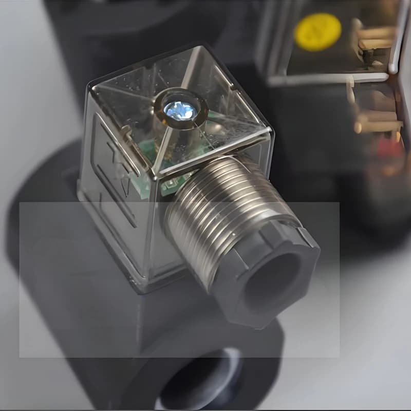 Hydraulic solenoid valve coil with 13mm or 16mm hole diameter, 51mm height, available in DC24V, DC12V, and AC220V voltages with a durable copper winding.