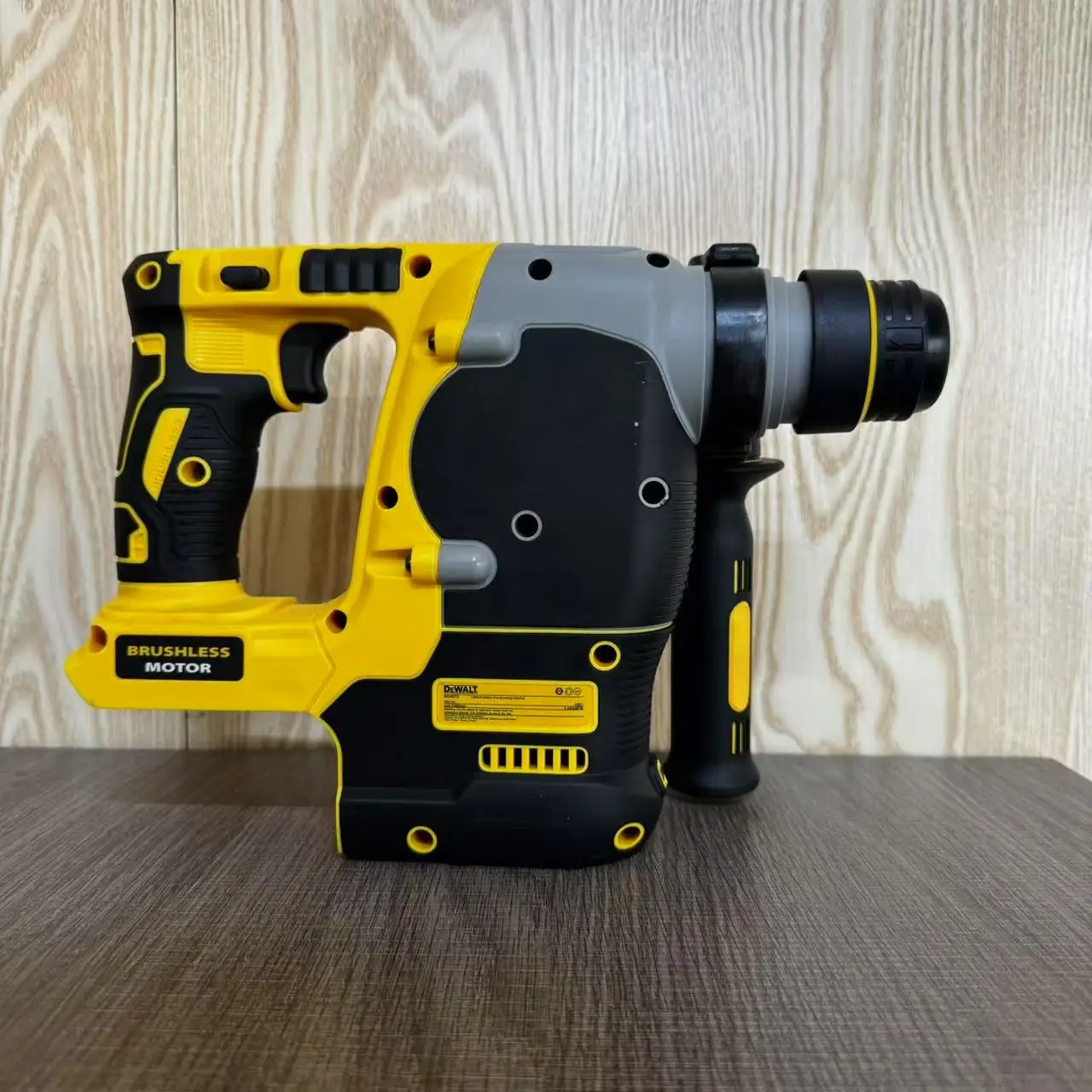DEWALT SDS Rotary Hammer Drill | 18V/20V MAX Brushless Motor | 1 Concrete Capacity | Bare Tool - Thumbnail 3