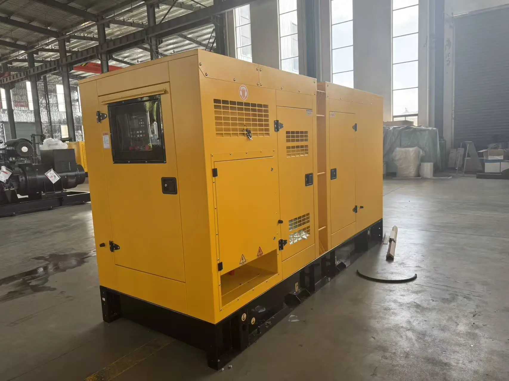 Silent Diesel Generator | 300-400kVA Soundproof Power | Industrial Genset - Thumbnail 2
