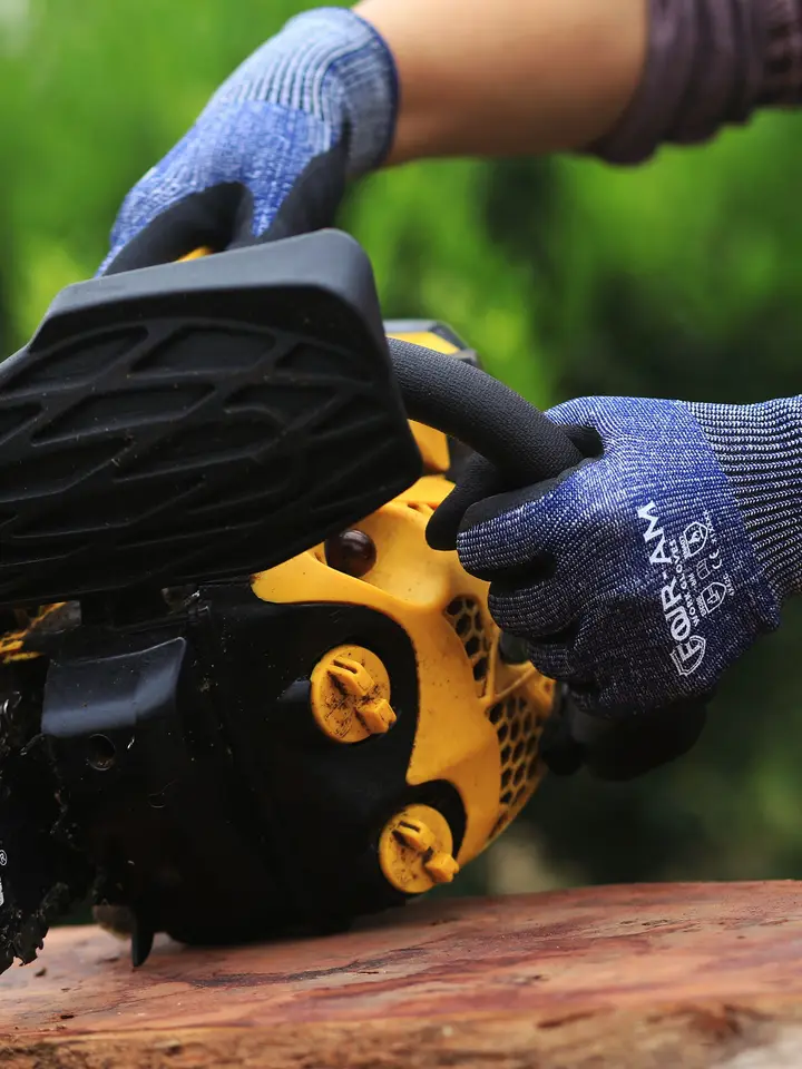 Resistant Gloves | ANSI Level 5 Protection | Nitrile Foam Grip - Thumbnail 5
