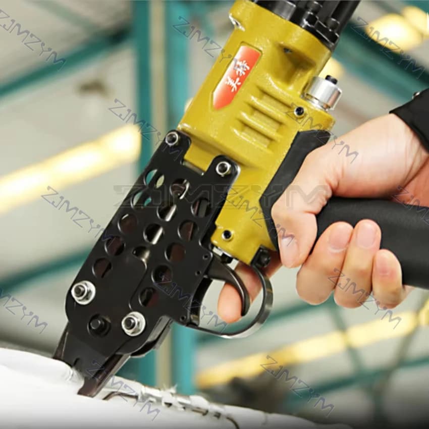 C-Ring Gun | Hog Ring Plier Tool | SC760C Air Nailer for Upholstery & Fencing - Thumbnail 2