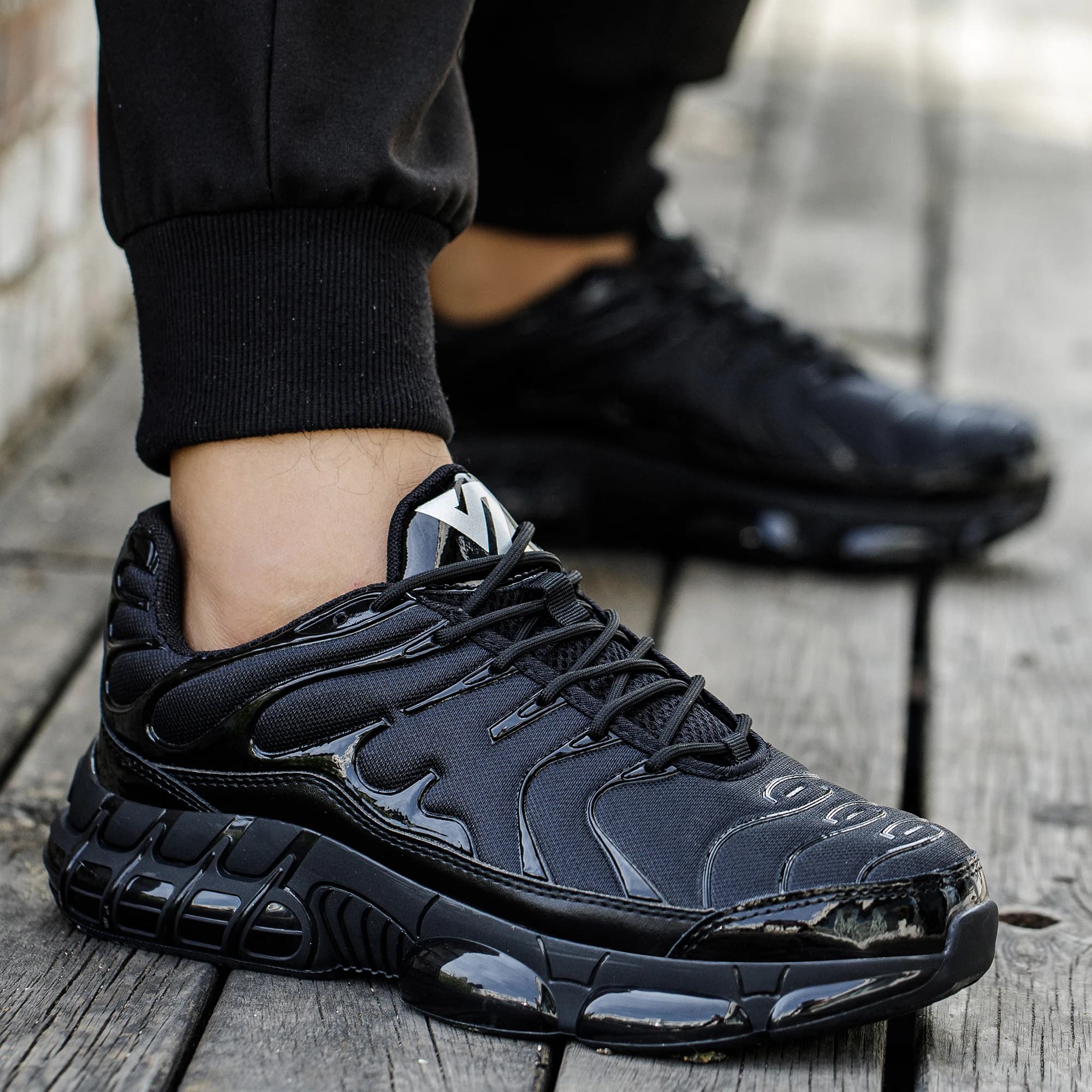 Grade Safety Shoes | Puncture-Proof Steel Toe | Heavy-Duty Men's Work Sneakers - Thumbnail 3