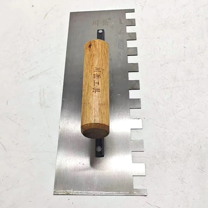 Serrated Tiling Trowel | 300mm Carbon Steel Blade | 15x15mm Teeth for Perfect Adhesion - Thumbnail 4