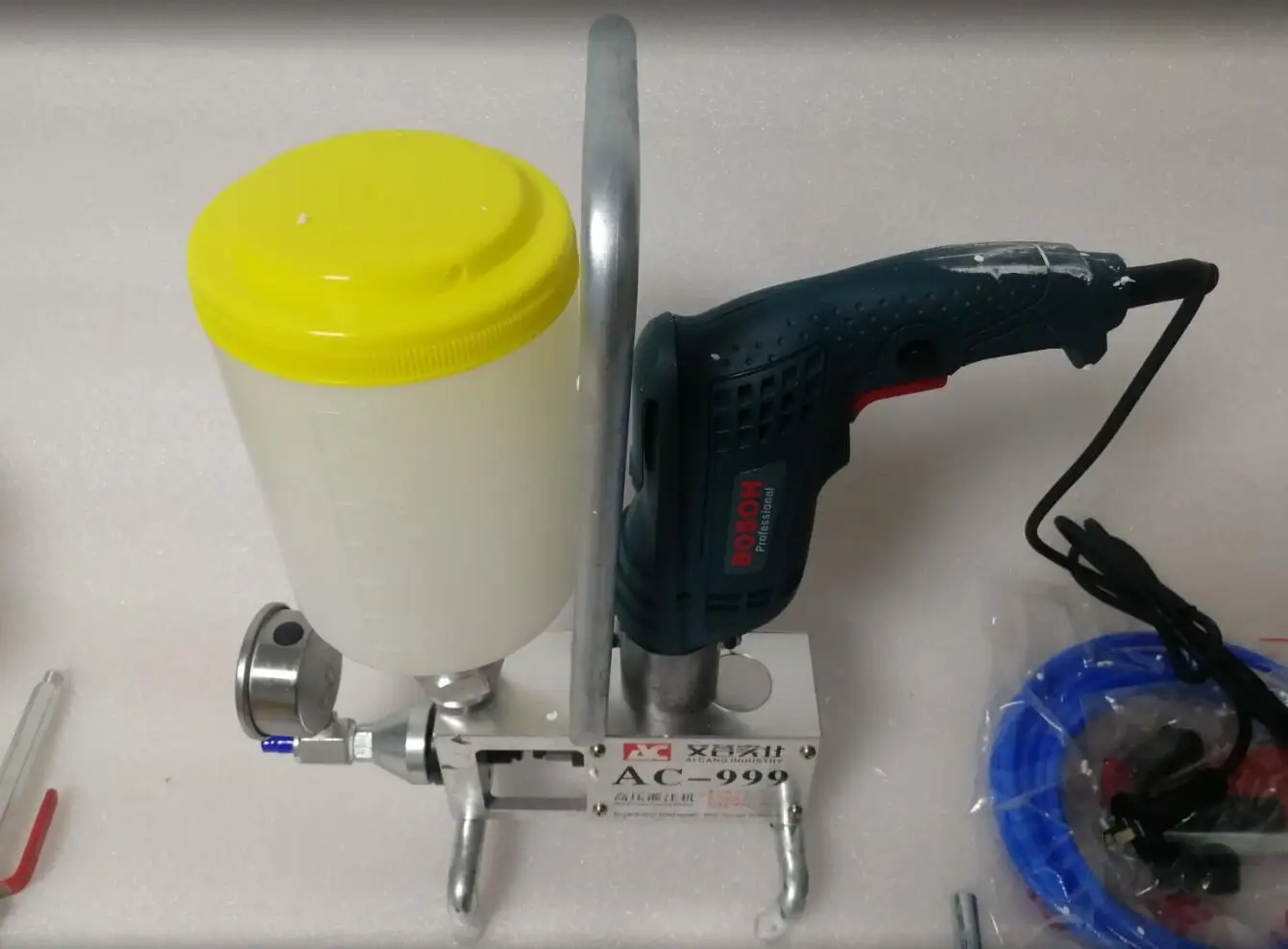 910W Epoxy Injection Pump | High-Quality Polyurethane Foam Grouting | Steel Hose Concrete Crack Repair - Thumbnail 3