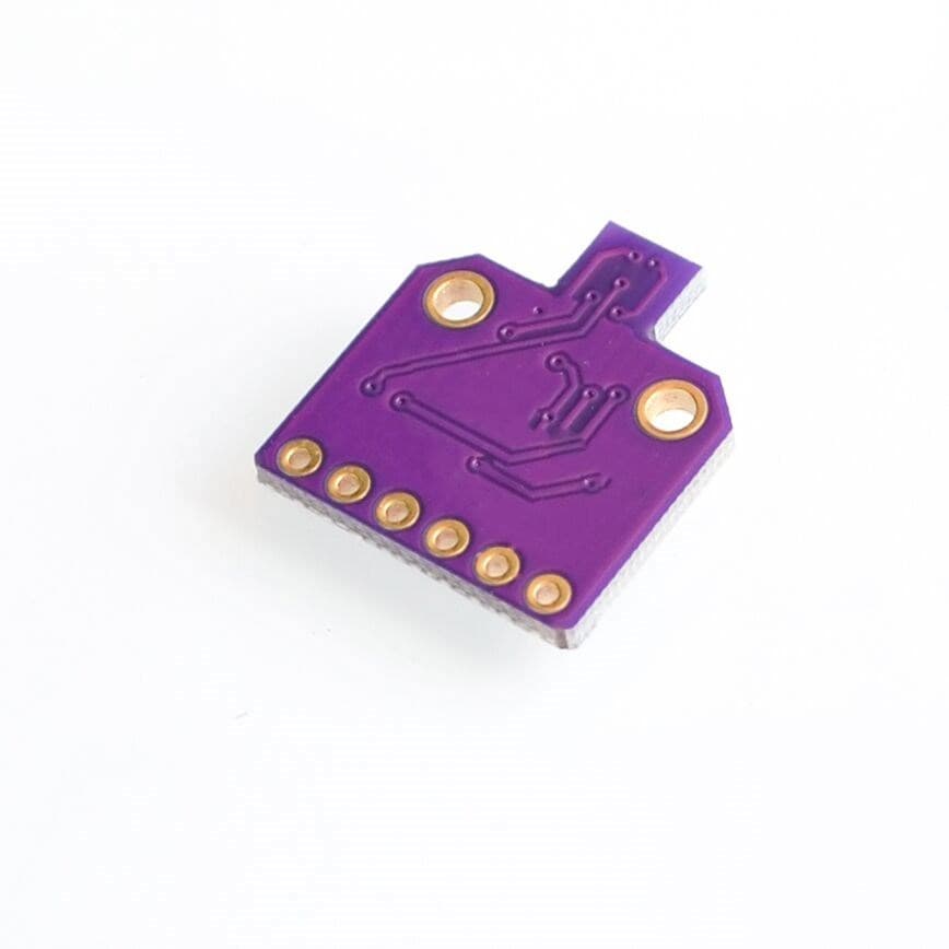 BME680 4-in-1 sensor module for temperature, humidity, pressure, and high-accuracy gas detection.