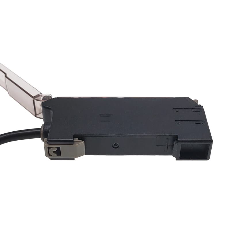 A white fibre optic sensor amplifier, model E3X-NA11 EX-DN10, with a digital display and various ports, designed for diffuse through-beam sensing with M3, M4, and M6 sensors, includes a 2M cable.