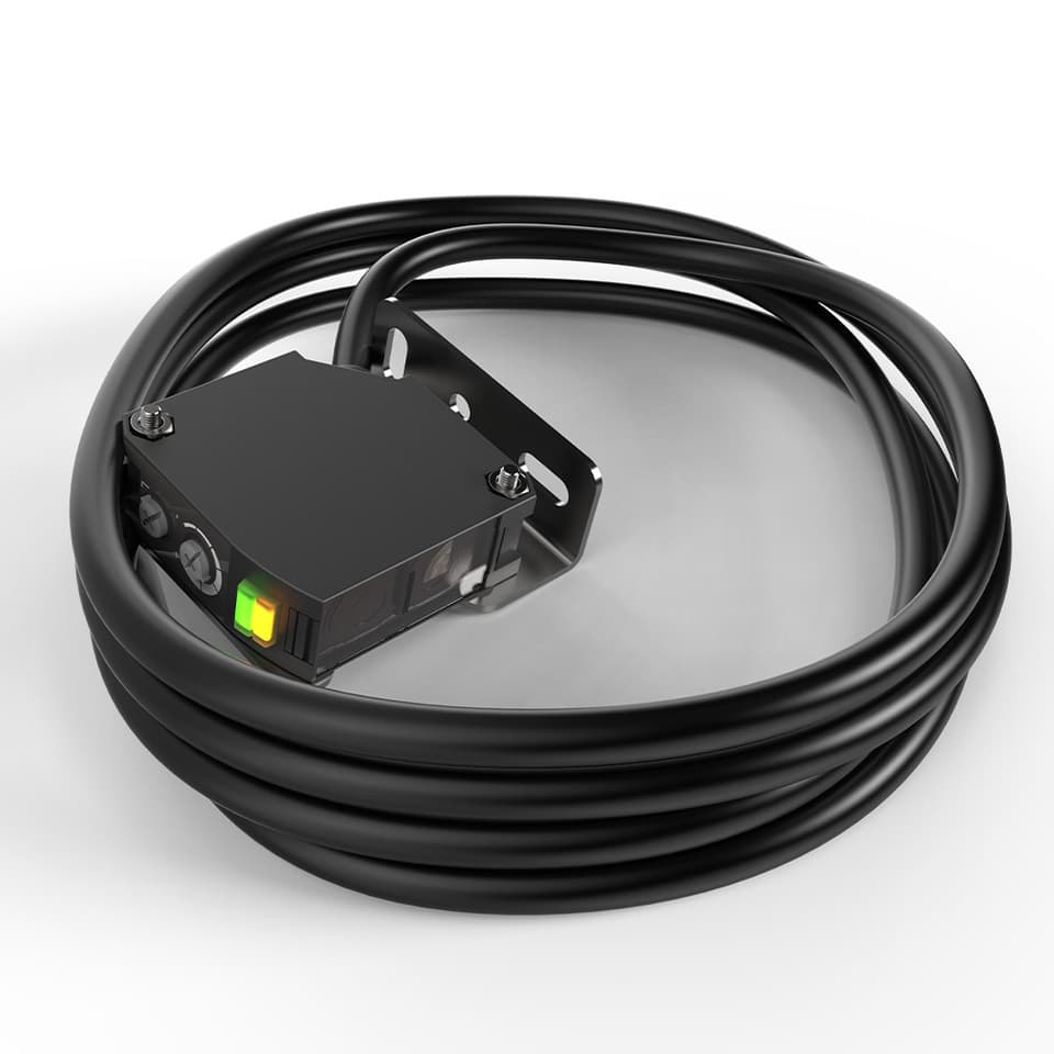 GTRIC E3JK diffuse reflection photoelectric sensor with relay output, 24-240 AC/DC universal power.