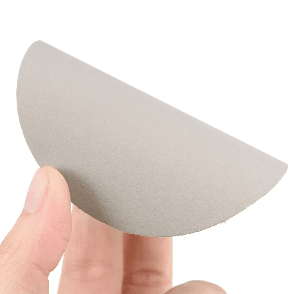 A set of 3-inch waterproof sanding sheets, 30 pieces with assorted grits from 800-3000.