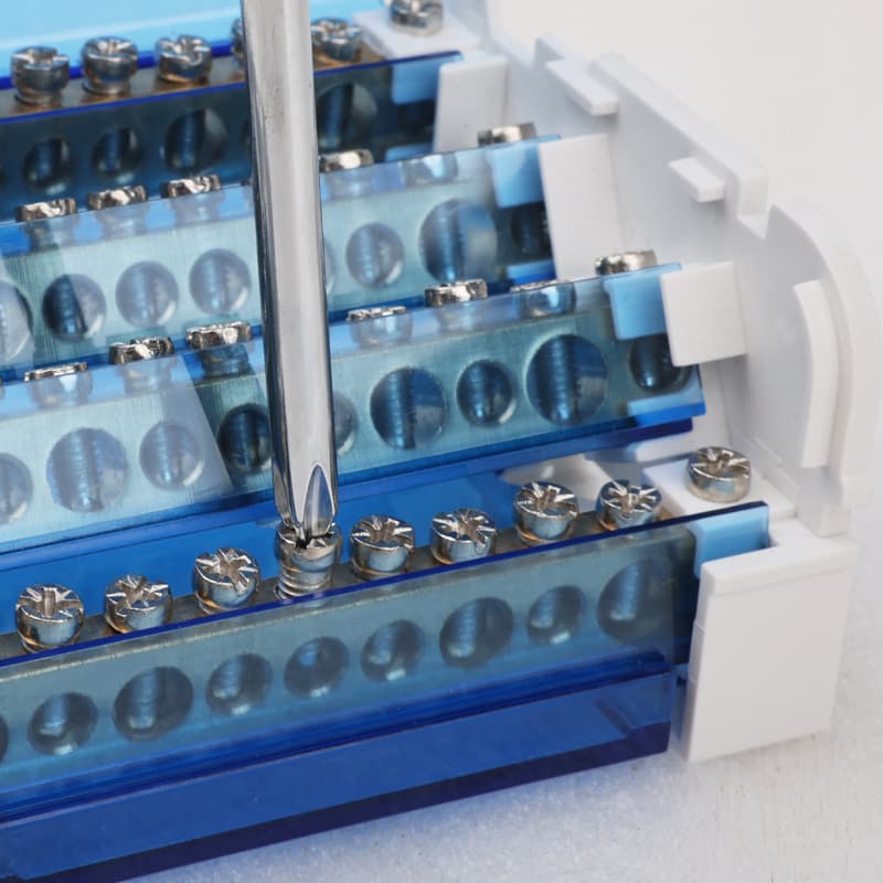 UK125A Din Rail Terminal Block, a robust site power splitter for secure electrical wire distribution.