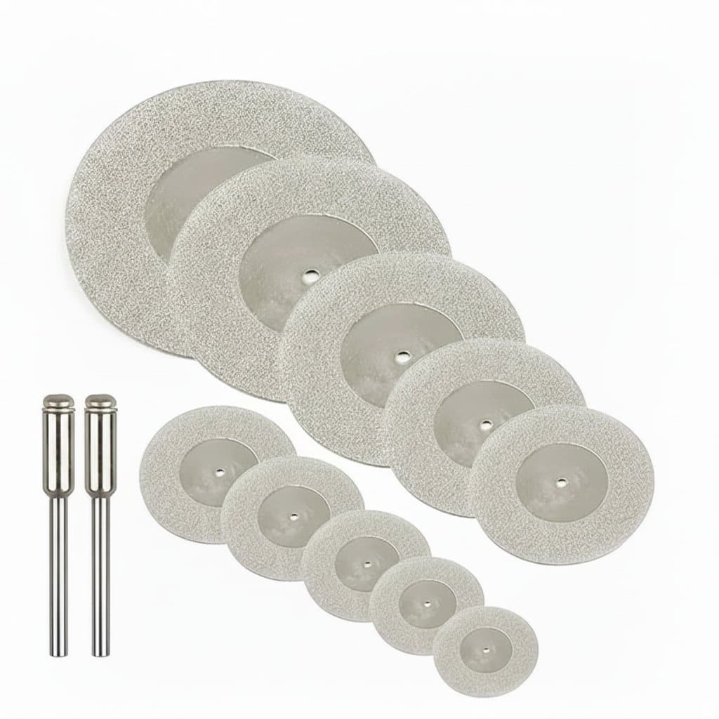 Universal TCT wood saw blade, 150mm diameter with 16, 24, or 30 teeth for cutting hard and soft wood on circular saws.